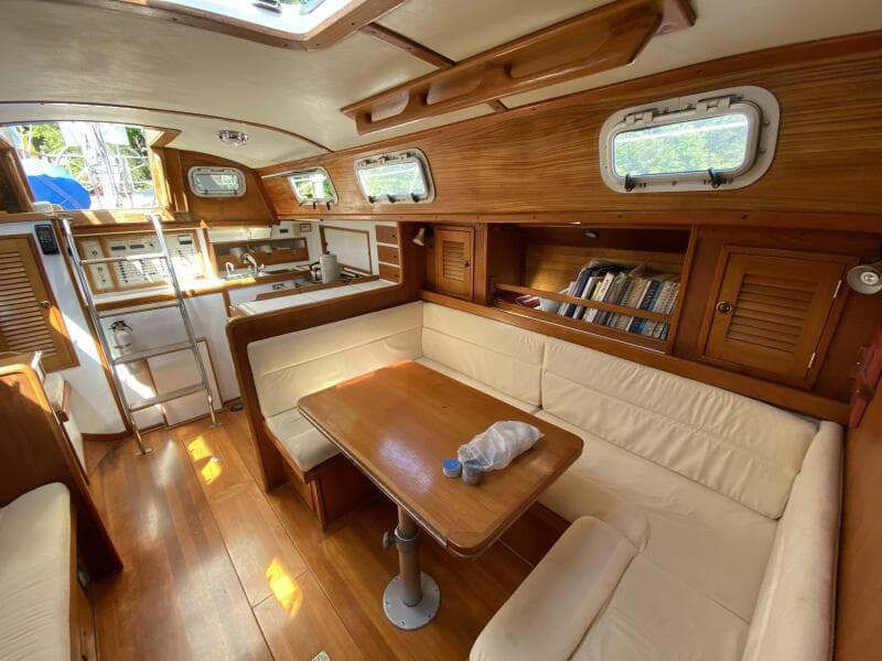 1993 Block Island 40