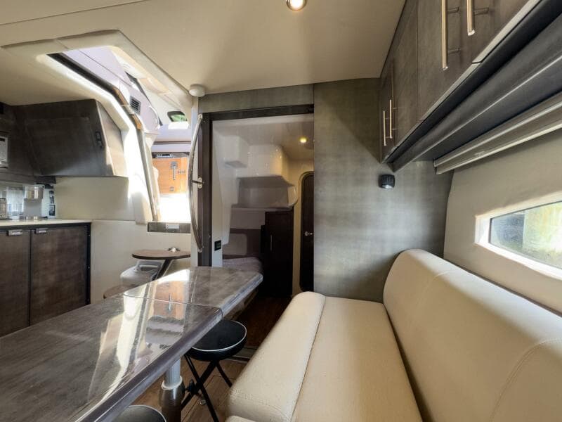 2016 Regal 46 Sport Coupe