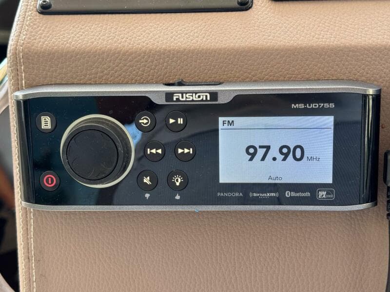 2016 Regal 46 Sport Coupe