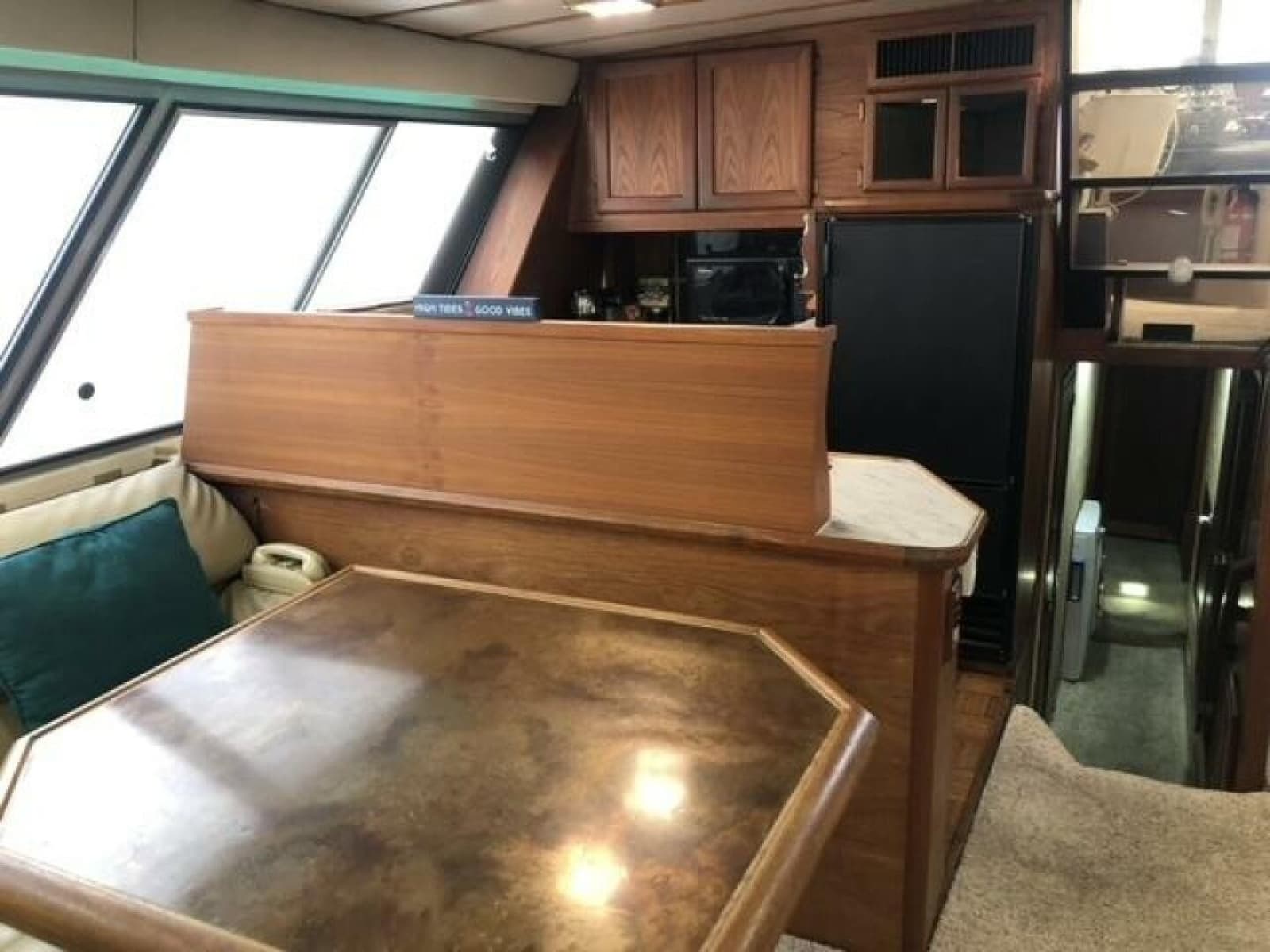 1985 Bayliner 4550 Motoryacht - Photo 20