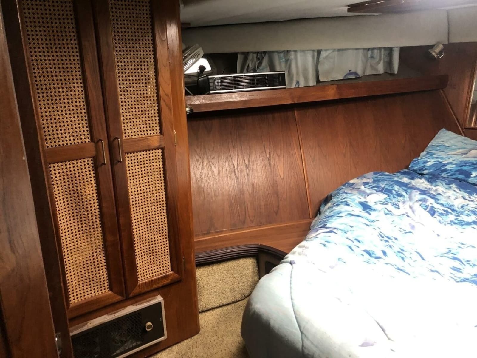 1985 Bayliner 4550 Motoryacht - Photo 32