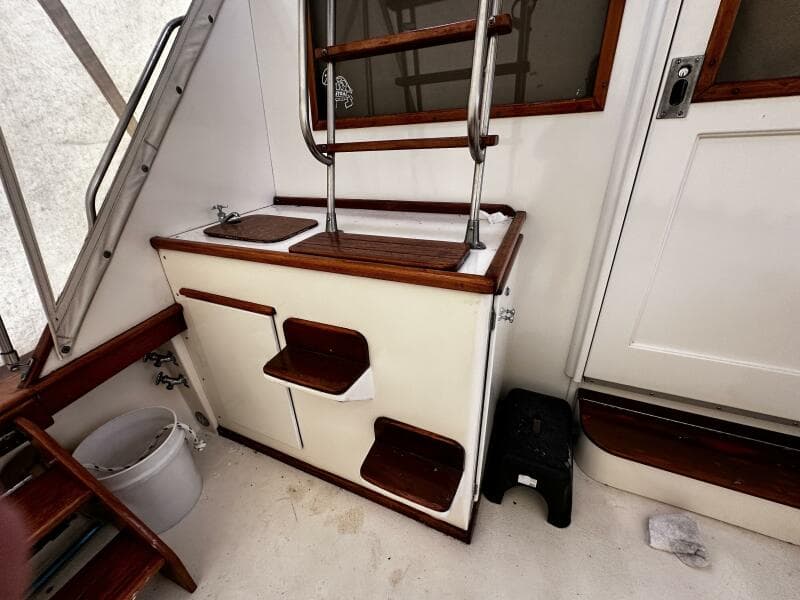 1985 Post 43 Sport Fisherman