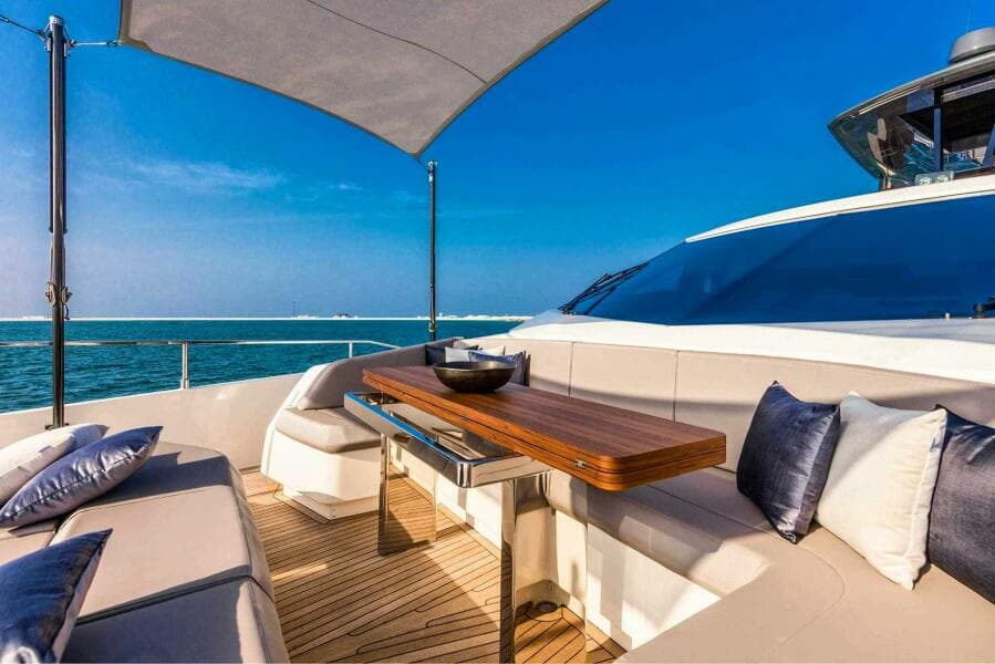 2019 Ferretti Yachts Ferretti 780