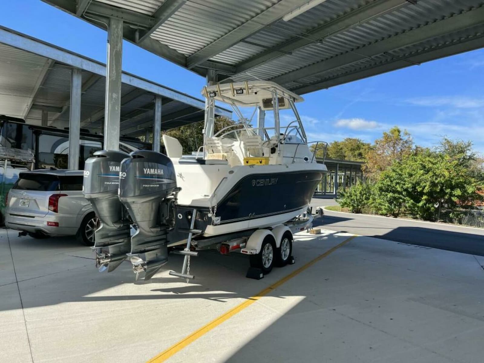2006 Century 2400 WA - Photo 2