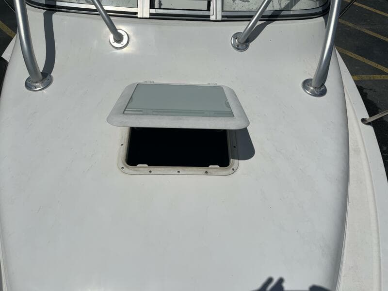 2006 Century 2400 WA - Photo 16