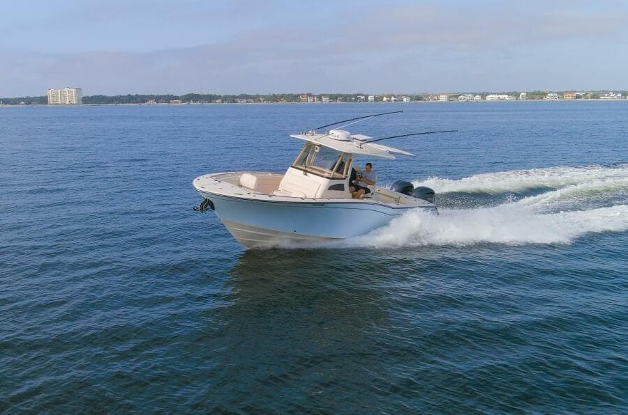 2022 32 Grady White Canyon 326 Running (6)