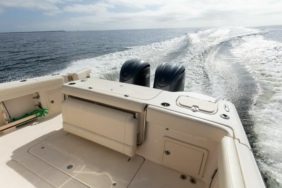 2022 32 Grady White Canyon 326 Cockpit (3)