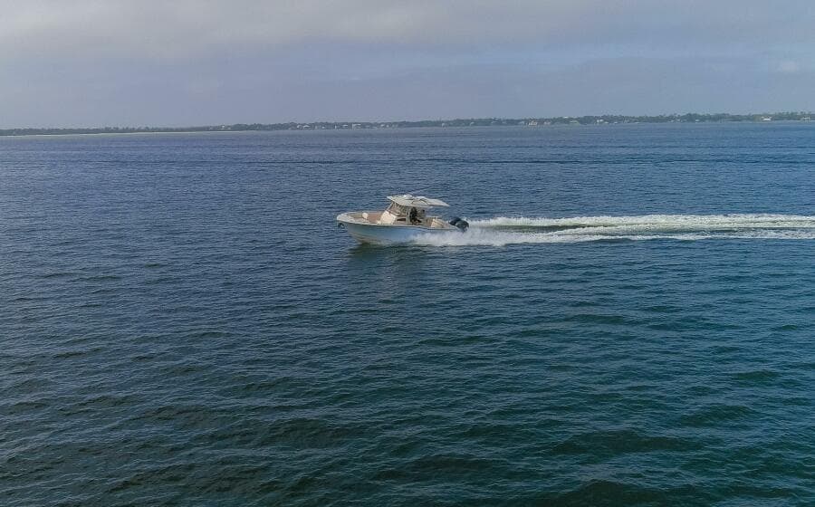 2022 32 Grady White Canyon 326 Running (8)