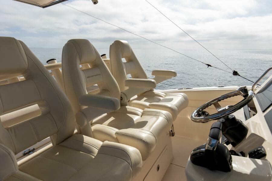 2022 32 Grady White Canyon 326 Helm (1)