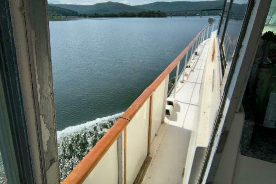 1976 Bertram Flybridge MY