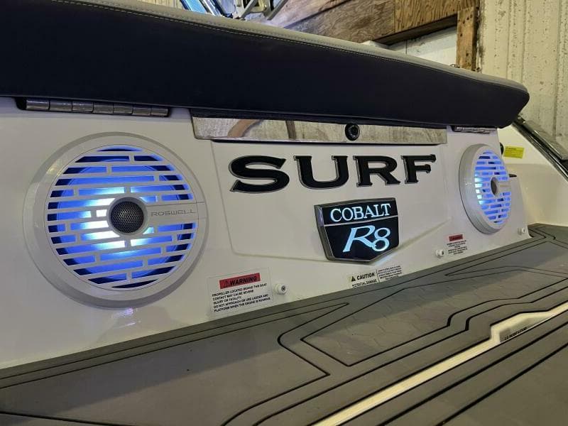 2021 Cobalt R8 Surf