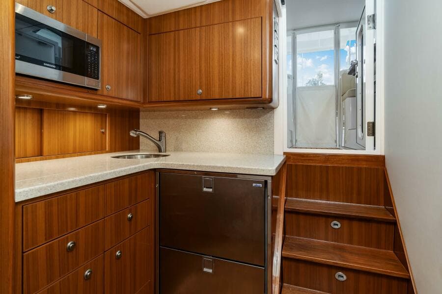 2021 Viking 38 Billfish