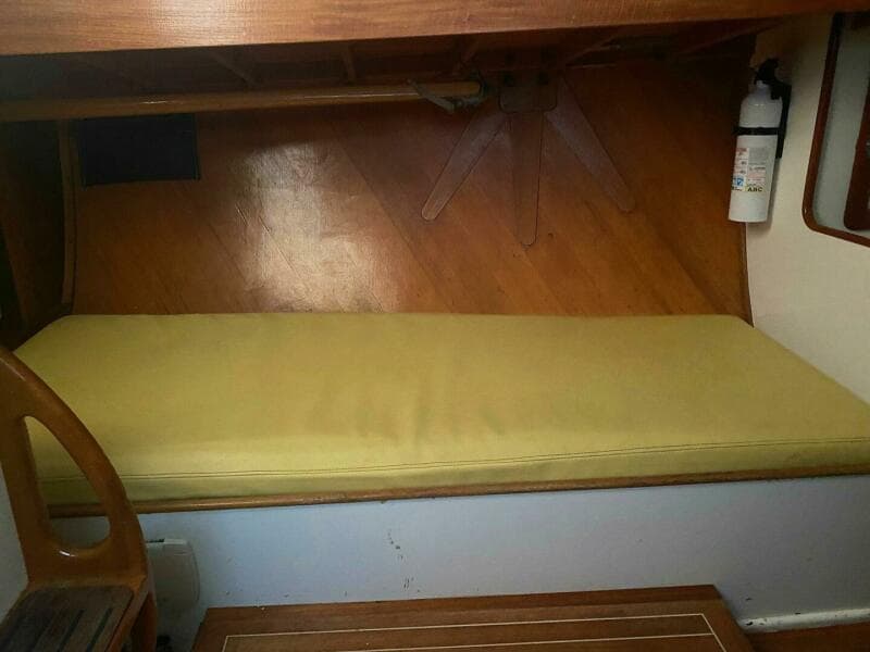 1997 Custom 30 Performance Sloop