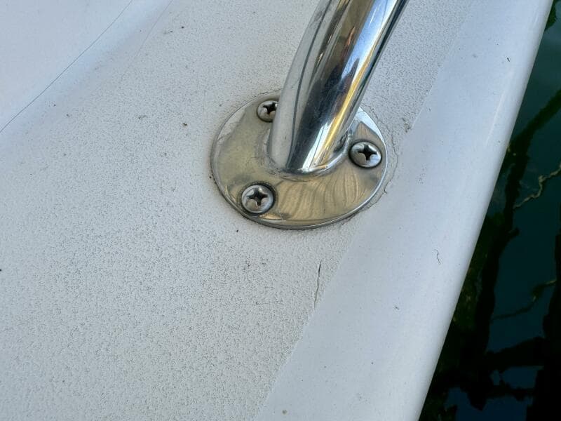 2004 Rinker 342 Fiesta Vee