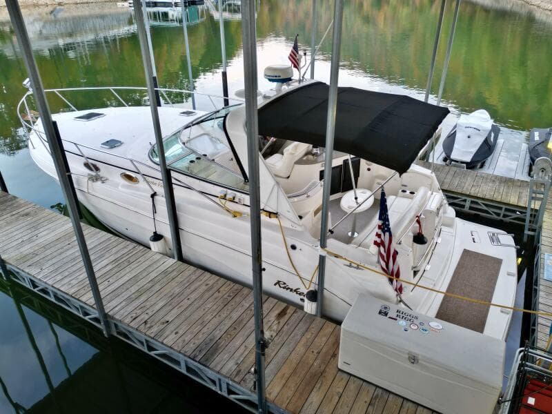 2004 Rinker 342 Fiesta Vee