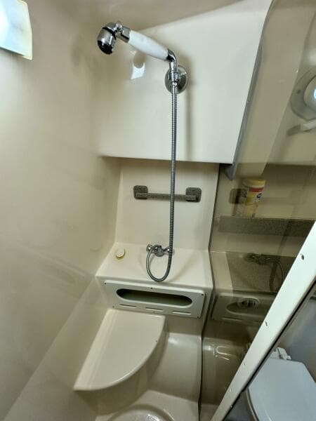 2004 Rinker 342 Fiesta Vee