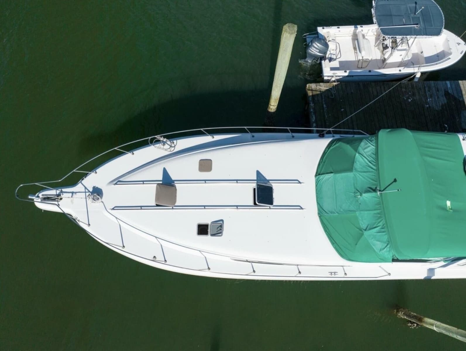 1990 Sea Ray 420 Sundancer - Photo 6