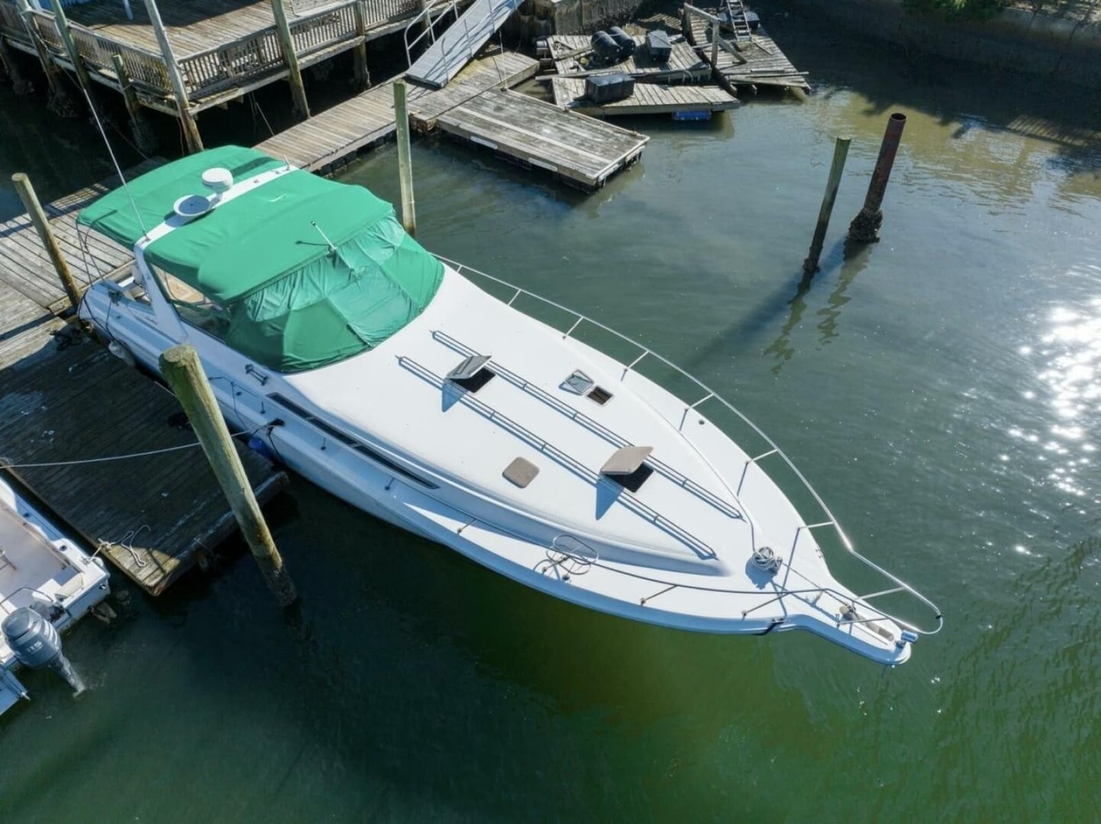 1990 Sea Ray 420 Sundancer - Photo 8