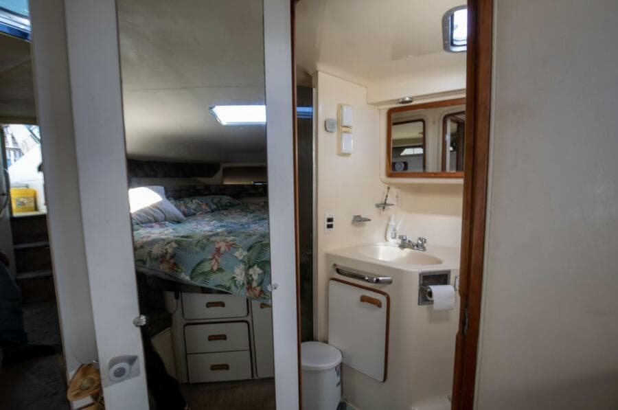 1990 Sea Ray 420 Sundancer