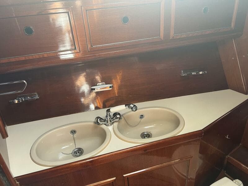 1984 Contest Conyplex - Contest