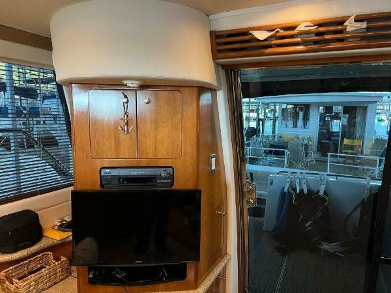 2001 Carver 450 Voyager Pilothouse