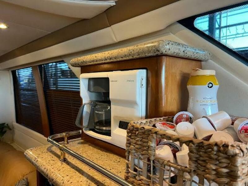 2001 Carver 450 Voyager Pilothouse