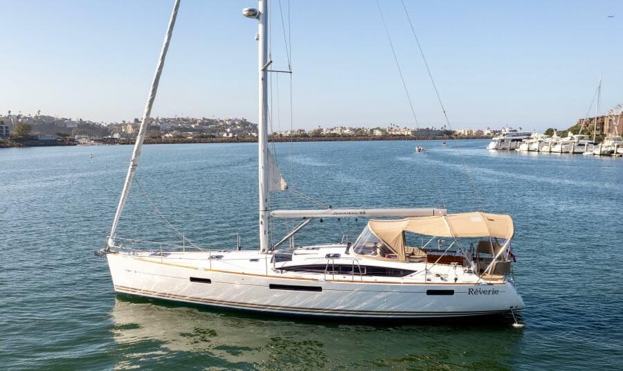 2015 Jeanneau 53DS