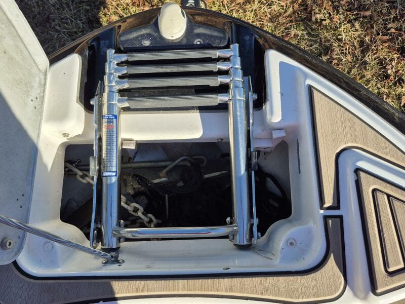 2011 Yamaha Boats 242 Limited S