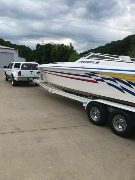 2002 Profile 33V
