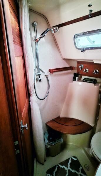 2000 Island Packet 350