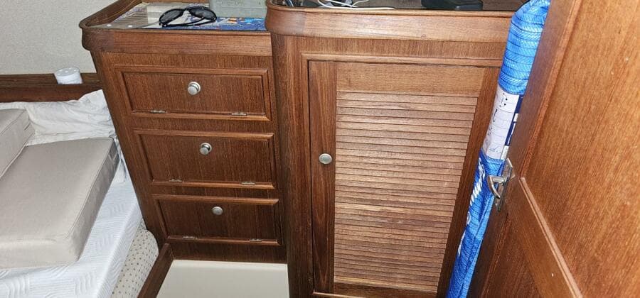 2000 Island Packet 350