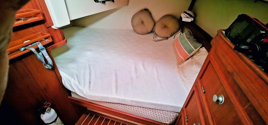 2000 Island Packet 350