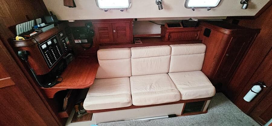 2000 Island Packet 350