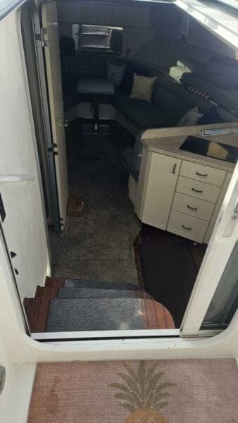 1990 Trojan 11M Express