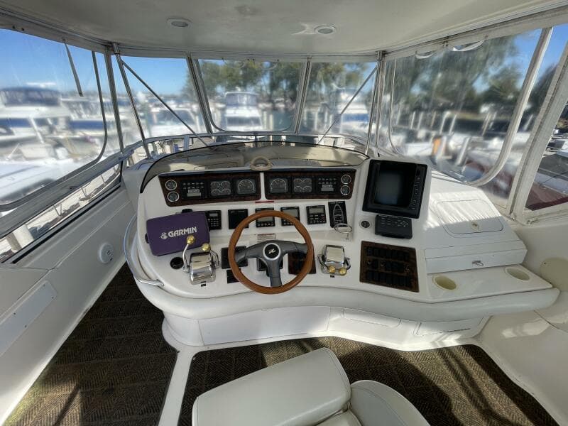 1998 Sea Ray 480 Sedan Bridge