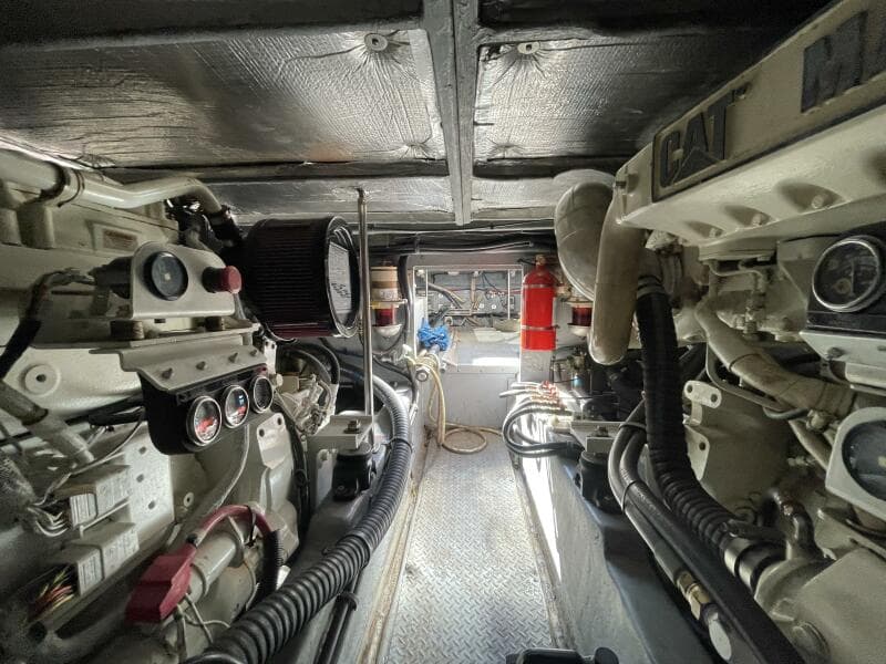 1998 Sea Ray 480 Sedan Bridge