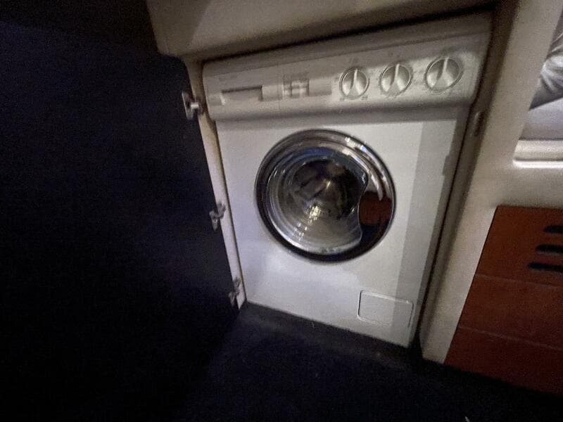 1998 Sea Ray 480 Sedan Bridge