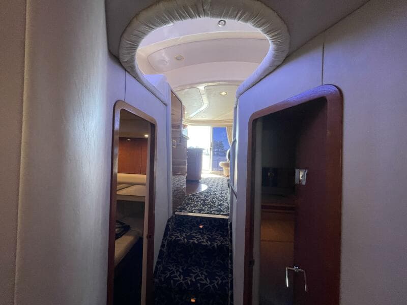 1998 Sea Ray 480 Sedan Bridge