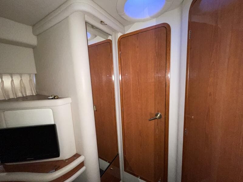 1998 Sea Ray 480 Sedan Bridge