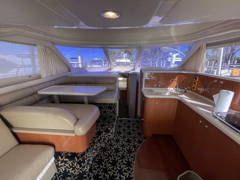 1998 Sea Ray 480 Sedan Bridge