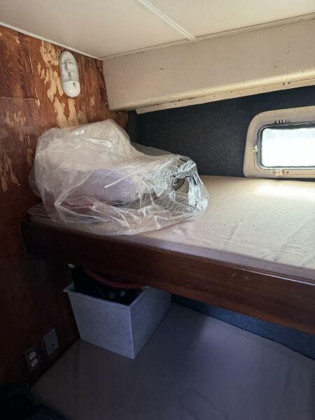 1983 Bertram 385 Convertible Cast Off II