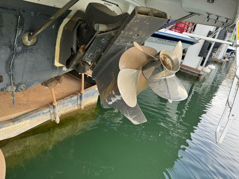 2004 Four Winns Vista 288