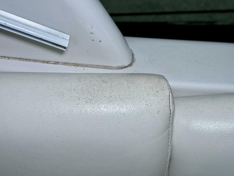 2004 Four Winns Vista 288