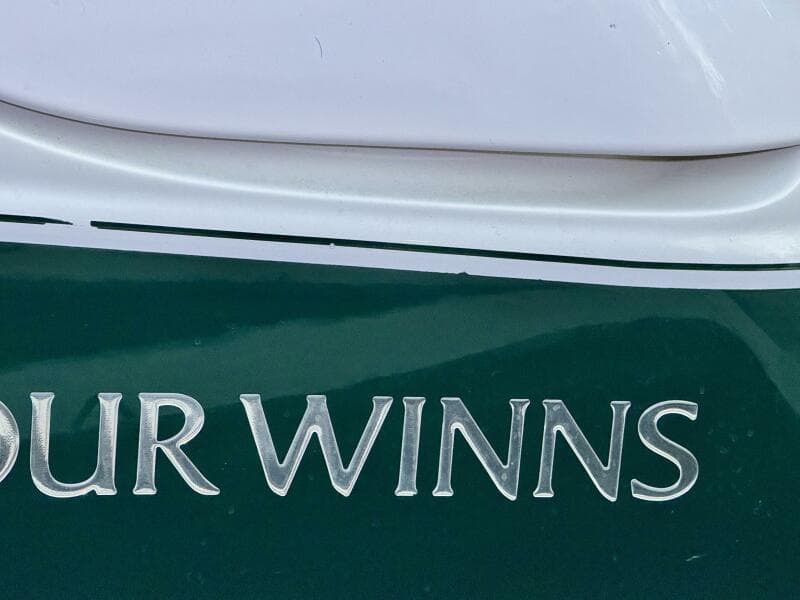 2004 Four Winns Vista 288