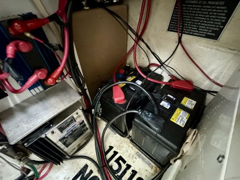 2004 Four Winns Vista 288