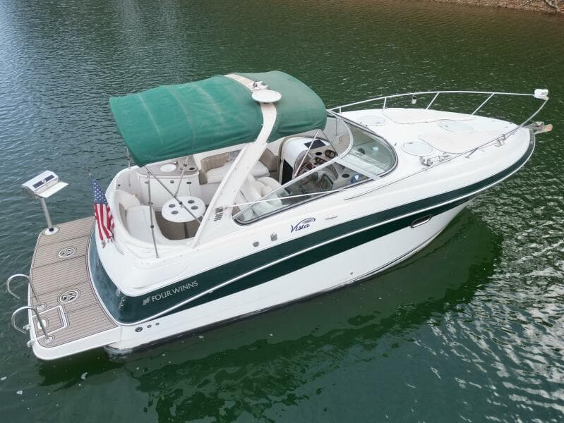 2004 Four Winns Vista 288