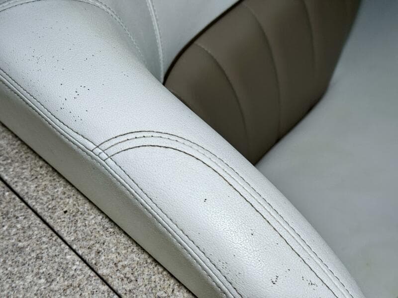 2004 Four Winns Vista 288