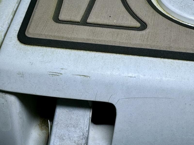 2004 Four Winns Vista 288