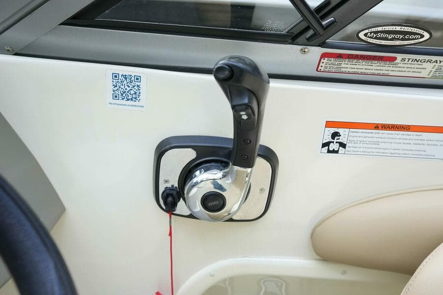 2016 Stingray 225 CR