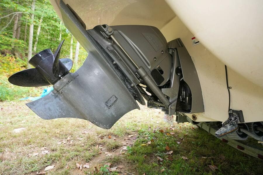 2016 Stingray 225 CR